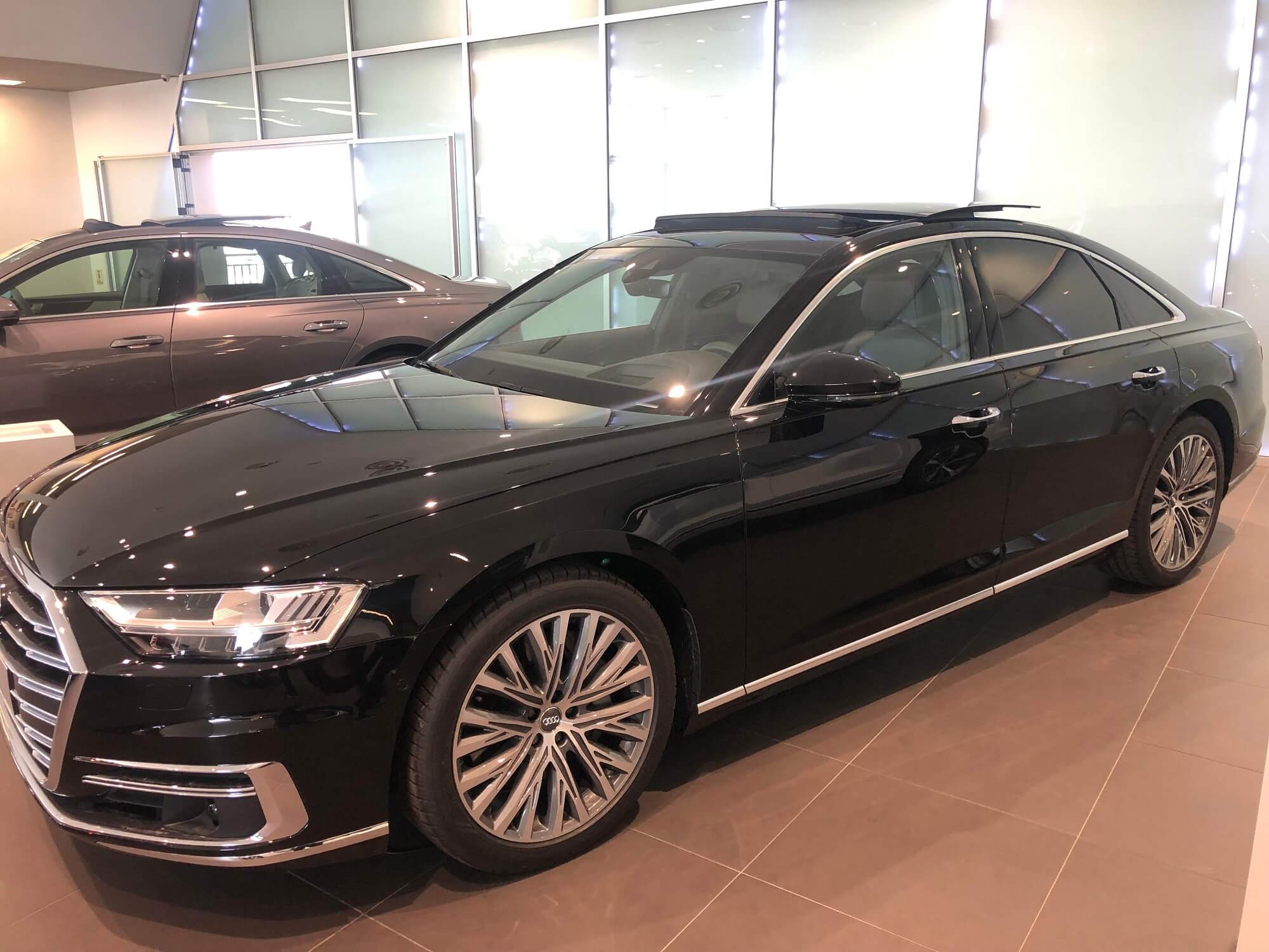 אאודי A8 55TFSI QUATTRO